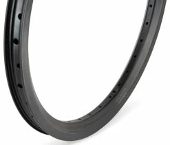 Radio Bikes Radio BMX Radio Solar Carbon Rim PARTS -Eclat Soldes Magasin radio solar carbon rim close3 1080x1080